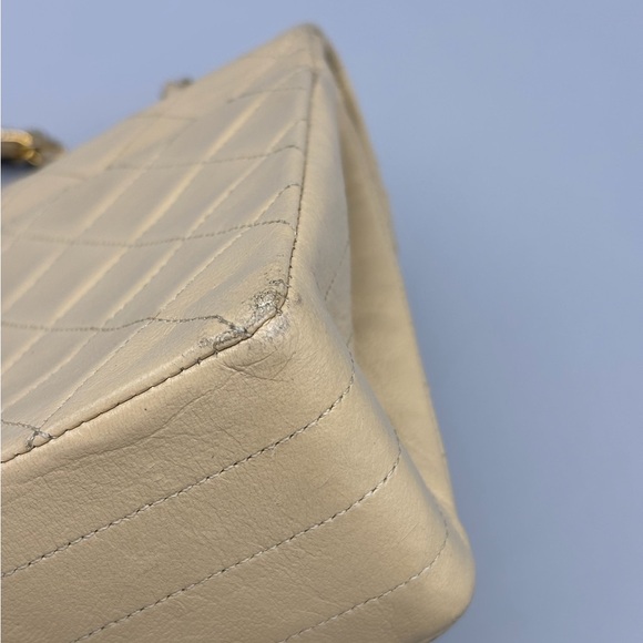 Chanel single flap lambskin beige square chain bag - Picture 9 of 16